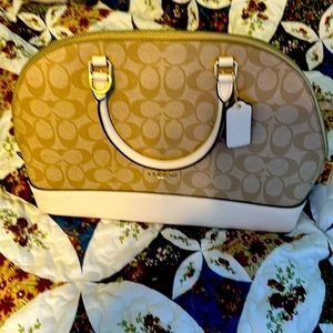 coach cream tote
